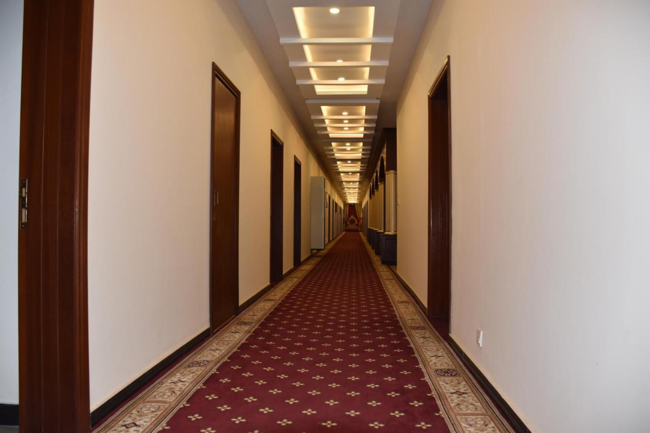 Hotel De Raj Sialkot Eksteriør bilde
